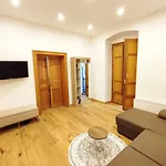Giulia Apartamento *